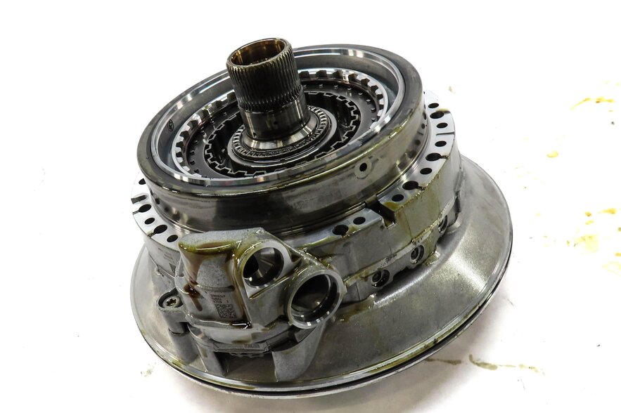 Thumbnail 3: 14-16 BMW 228i 328i 428i 528i (F22 F30 F32 F10) 8HP-45 TRANSMISSION OIL PUMP