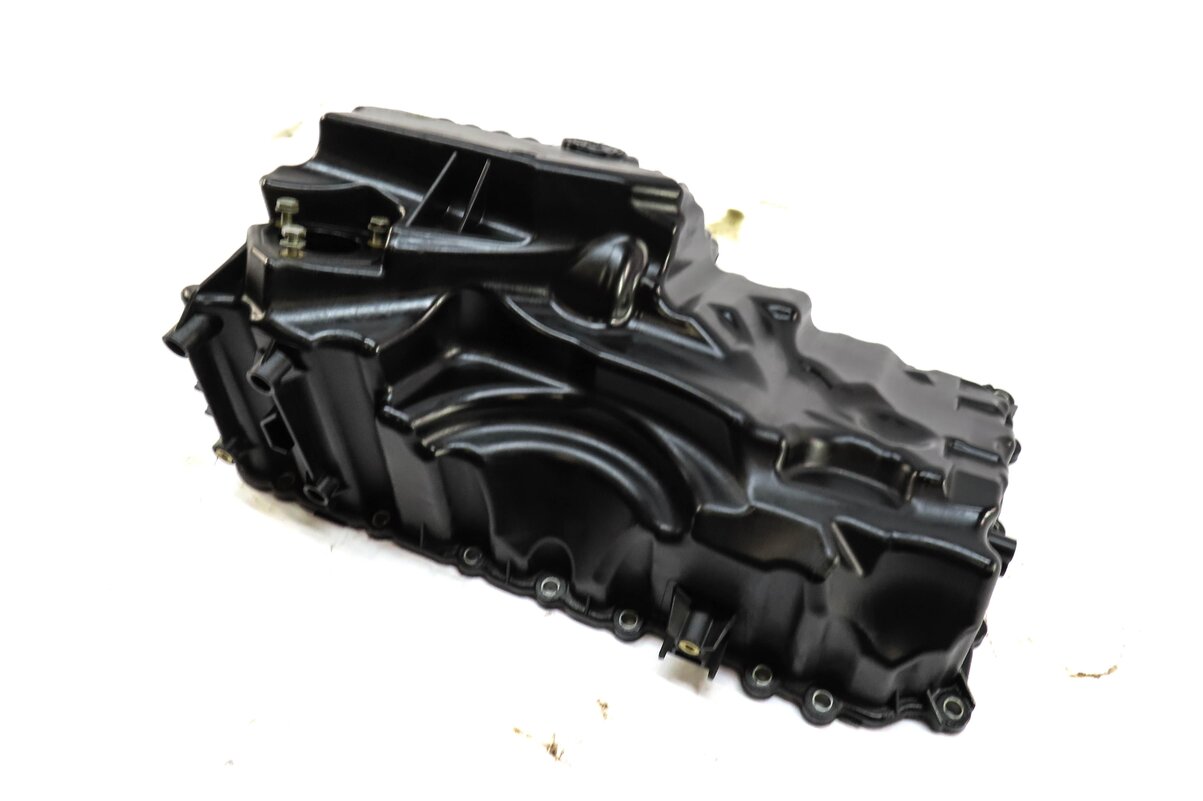 12-18 BMW 228i 328i 428i 528i X1 Z4 (E89 F10 F22 F30) RWD 2.0L ENGINE OIL PAN