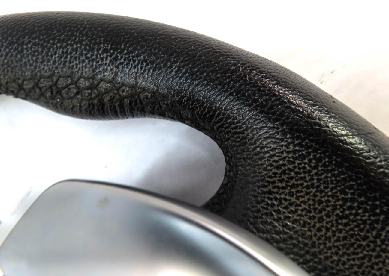 Thumbnail 5: 12-18 BMW 2 3 4 SERIES (F22 F30 F32) SPORT STEERING WHEEL w/ SHIFTER PADDLES