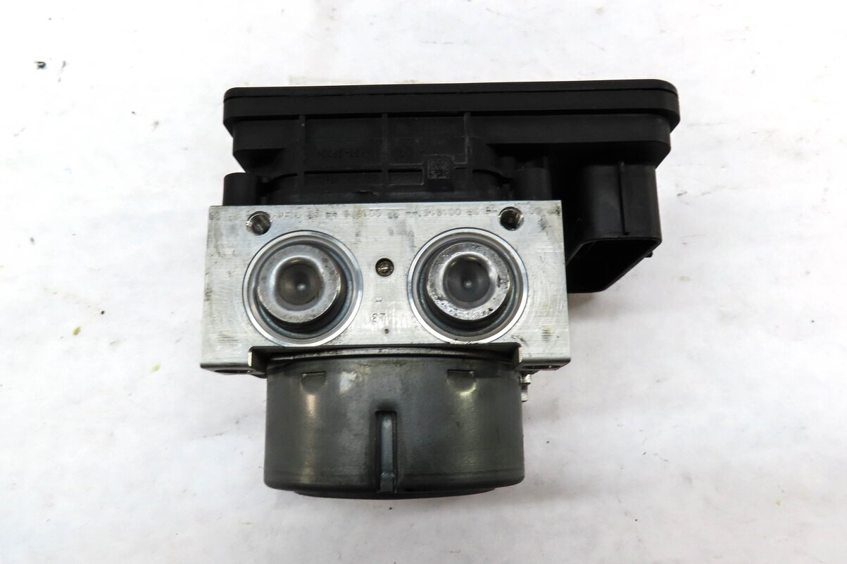 Thumbnail 3: 14-19 BMW 328i 330i 335i 340i 428i 435i (F30 F31 F32) ABS ANTI LOCK BRAKE PUMP
