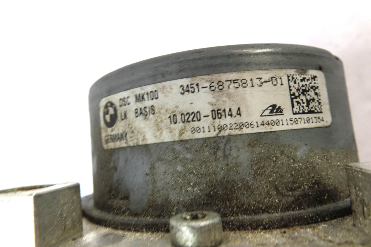 Thumbnail 6: 14-19 BMW 328i 330i 335i 340i 428i 435i (F30 F31 F32) ABS ANTI LOCK BRAKE PUMP