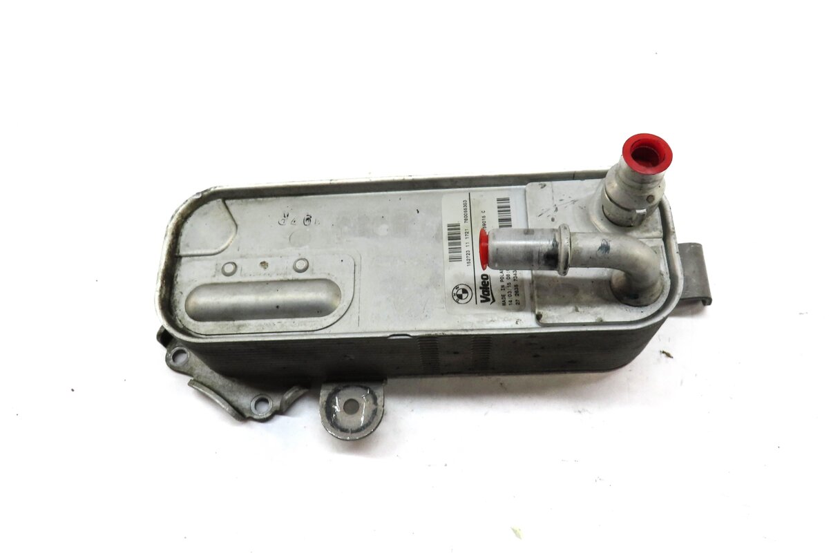 Thumbnail 2: 13-16 BMW 2 3 4 SERIES (F22 F30 F32) 2.0L / 3.0L - A/T TRANSMISSION OIL COOLER