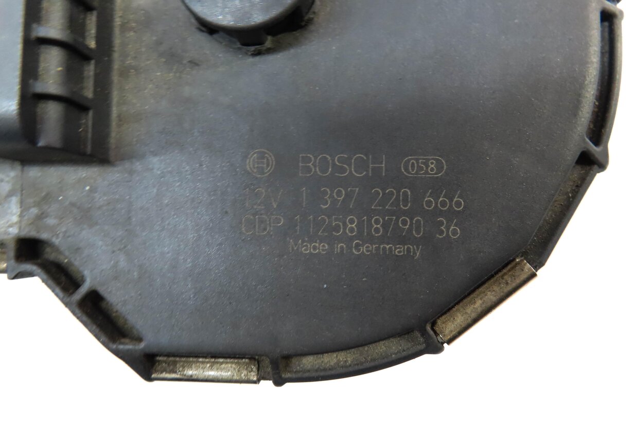 Thumbnail 5: 2010-2017 MERCEDES BENZ E CLS CLASS (C218 W212) FRONT WINDSHIELD WIPER MOTOR