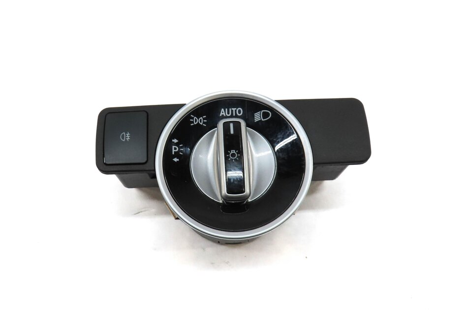 Thumbnail 2: 12-22 MERCEDES E-CLASS SEDAN (W212 W213) DASH HALOGEN HEADLIGHT SWITCH KNOB