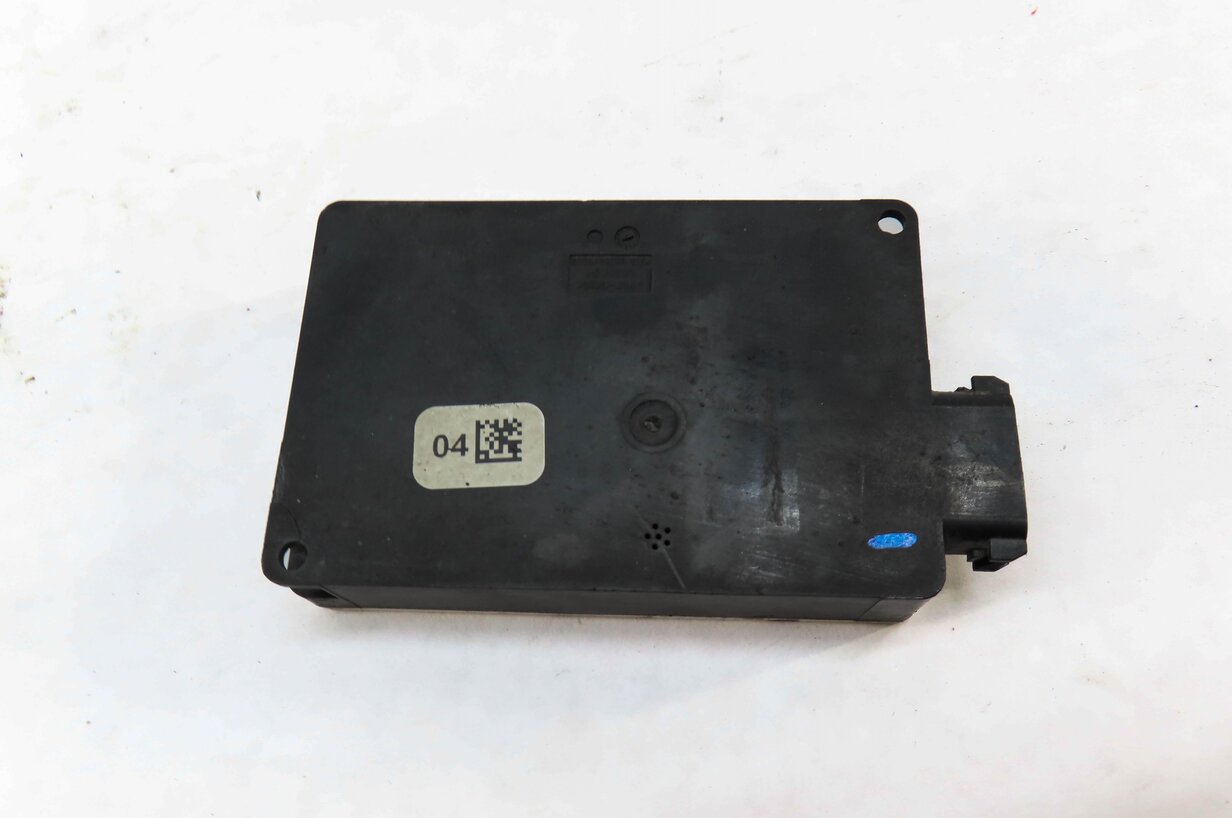 Thumbnail 3: 2012 MERCEDES E350 SEDAN (W212) REAR BLIND SPORT RADAR ALERT MODULE 0009050210