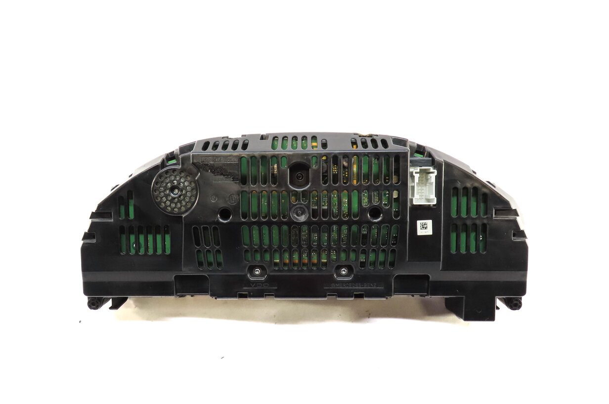 Thumbnail 5: 2012 MERCEDES E350 (A207 C207 W207 W212) SPEEDOMETER GAUGE CLUSTER (148k / MPH)