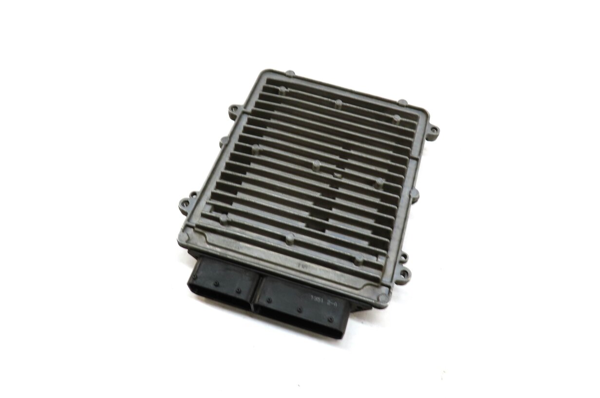 12-13 C350 E300 E350 SLK350 W204 C204 W212 W172 3.5L M276 ENGINE CONTROL MODULE