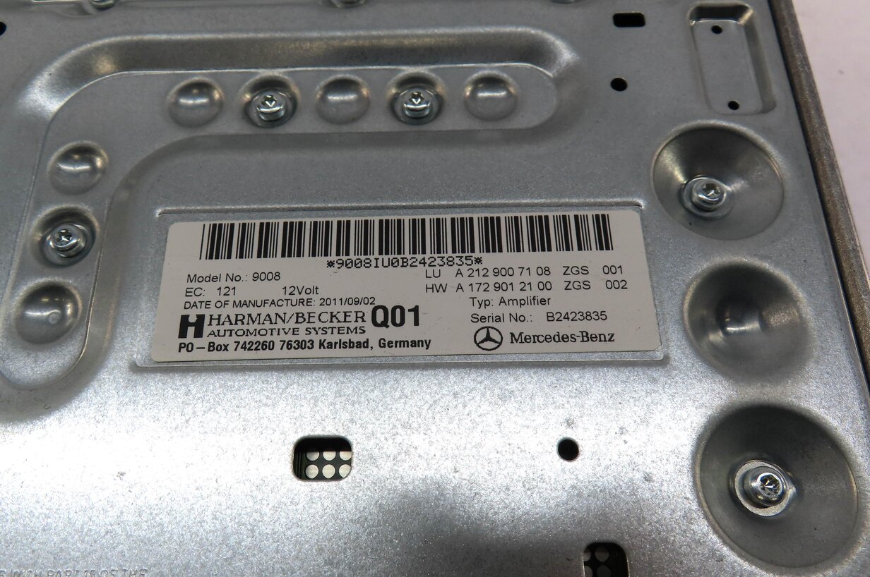 Thumbnail 4: 08-13 MERCEDES C300 C350 C63 E350 E550 E63 GLK3450 CLS550 HARMAN AUDIO AMPLIFIER