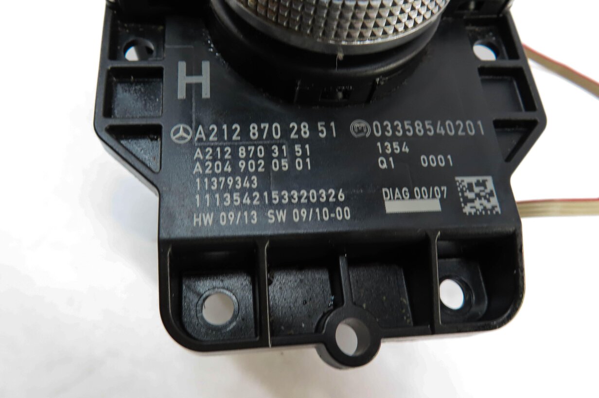 Thumbnail 5: 2012 MERCEDES E300 E350 E550 (W212) RADIO GPS NAVIGATION COMMAND CONTROL KNOB