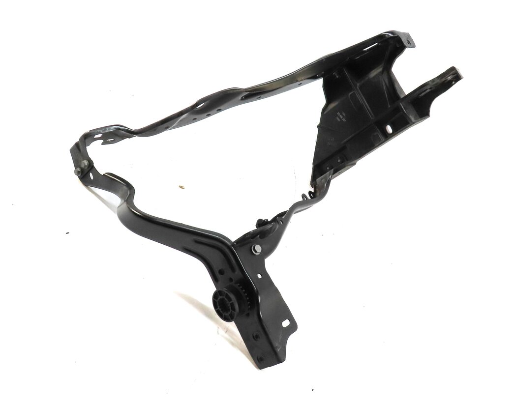 12 MERCEDES E350 SEDAN W212 FRONT RIGHT PASSENGER HEADLIGHT FENDER SUPPORT MOUNT