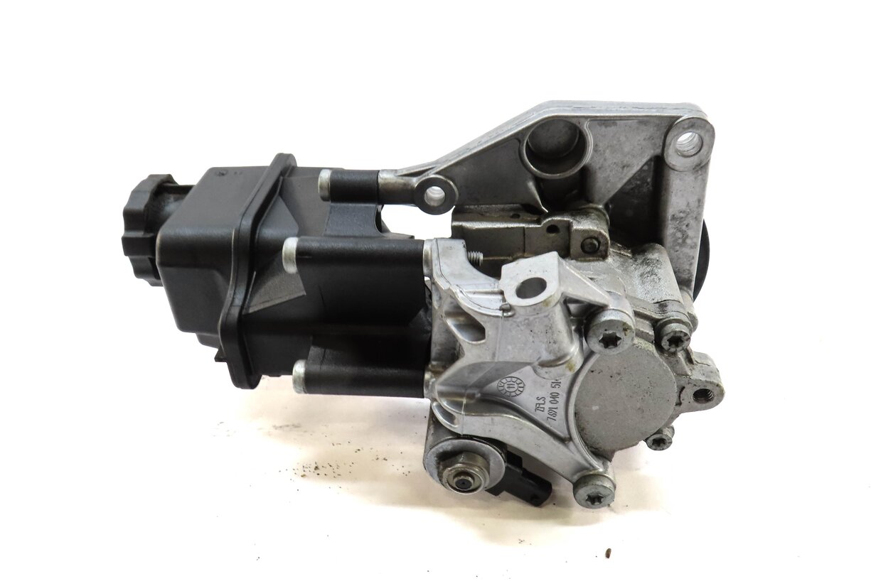 Thumbnail 4: 2012-2020 MERCEDES E350 SLC43 SLK350 (W212 W172) POWER STEERING PUMP w/ PULLEY