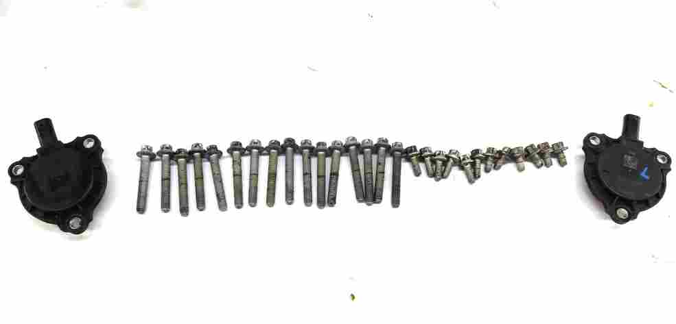 Thumbnail 4: 12-15 C350 E350 E400 GLK350 ML350 R350 SLK350 3.5L M276 LEFT HEAD VALVE COVER