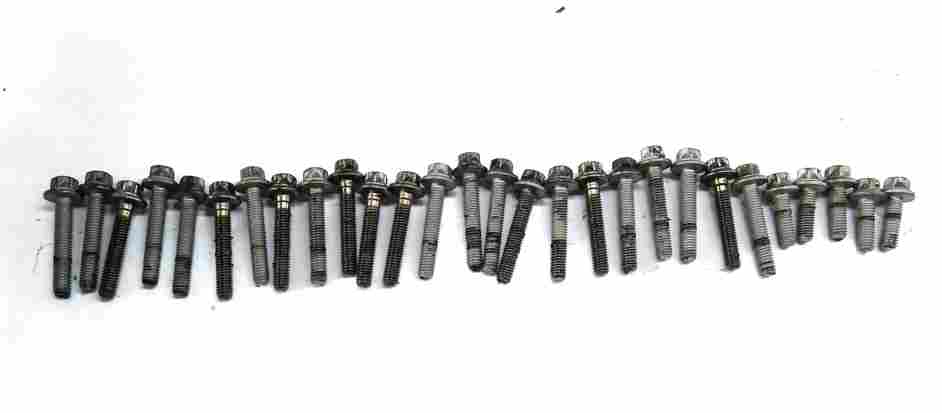 Thumbnail 5: 09-13 MERCEDES E GL ML R (W164 W212 W251 X164) 3.0L DIESEL LEFT CYLINDER HEAD