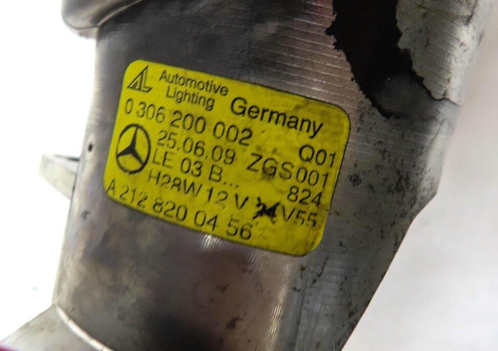 Thumbnail 4: 2010 MERCEDES GL350 (X164) FRONT RIGHT PASSENGER INNER FOG LIGHT 2128200456