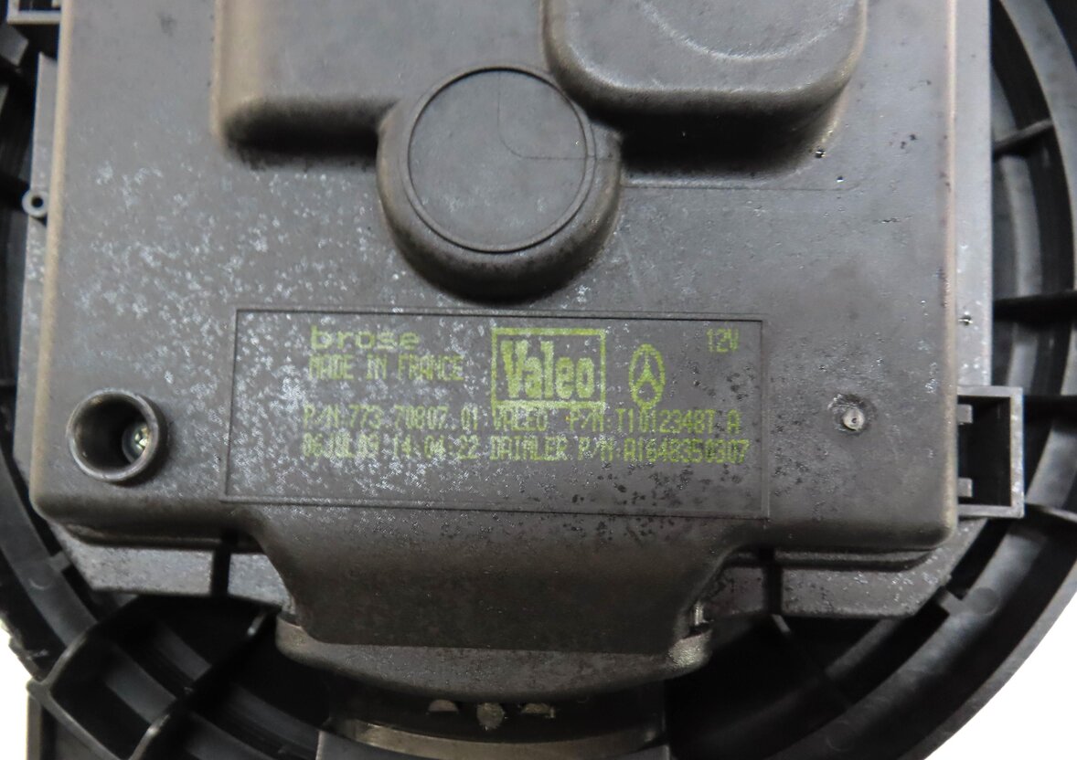 Thumbnail 5: 06-13 MERCEDES GL ML R CLASS (W164 W251 X164) FRONT HEATER A/C BLOWER FAN MOTOR