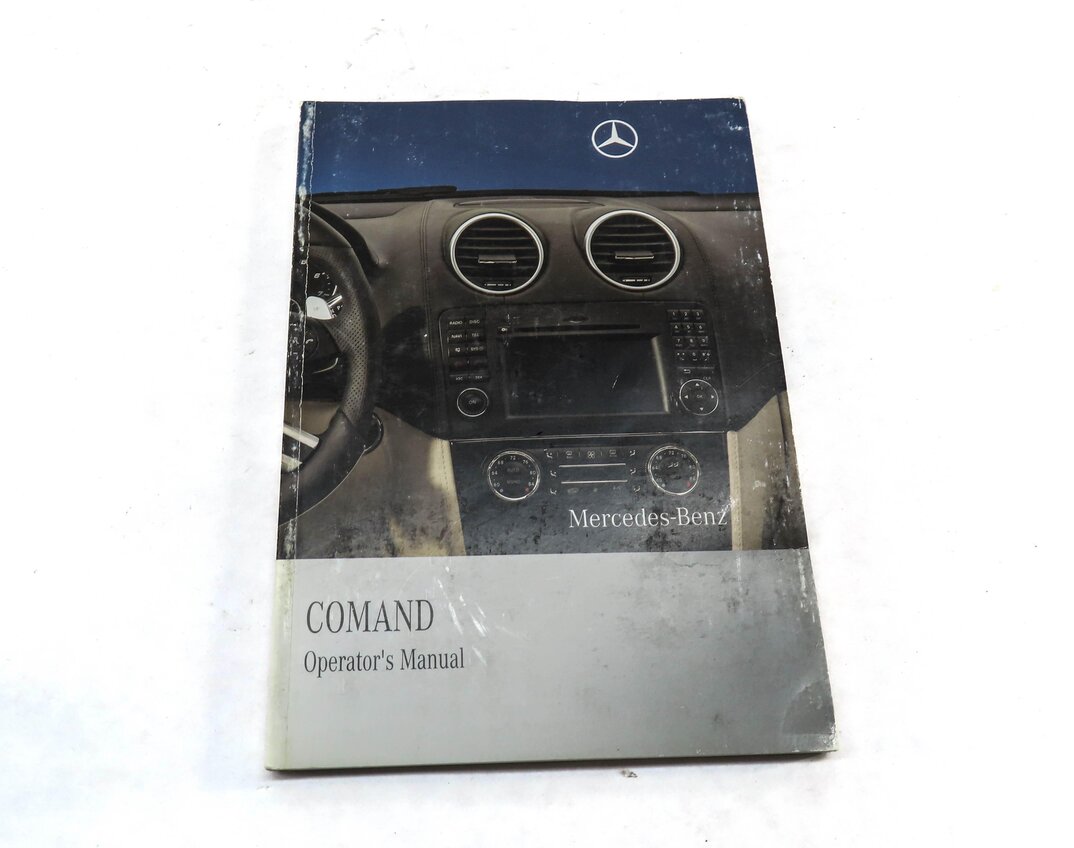Thumbnail 6: 2010 MERCEDES GL350 (X164) OWNERS MANUAL SET 4 w/ CARRYING CASE