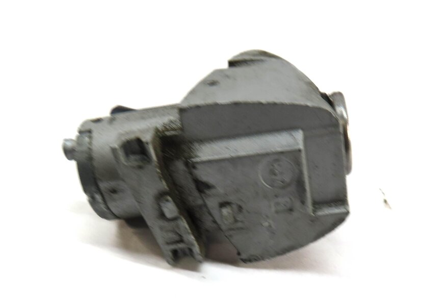 Thumbnail 5: 2010 MERCEDES GL350 (X164) FRONT LEFT DRIVER DOOR LOCK CYLINDER w/ KEY