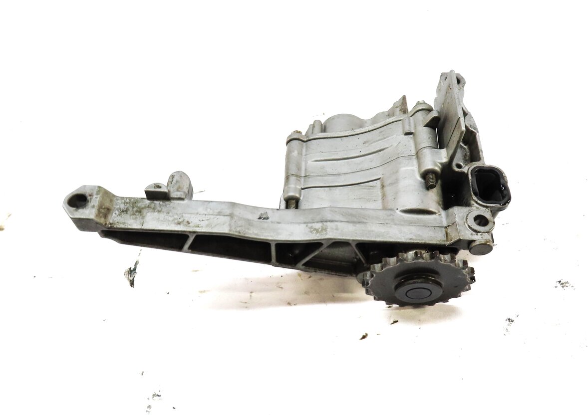 Thumbnail 3: 2010 MERCEDES GL350 (X164) 3.0L TURBO DIESEL ENGINE (OM642) OIL PUMP 8421810647