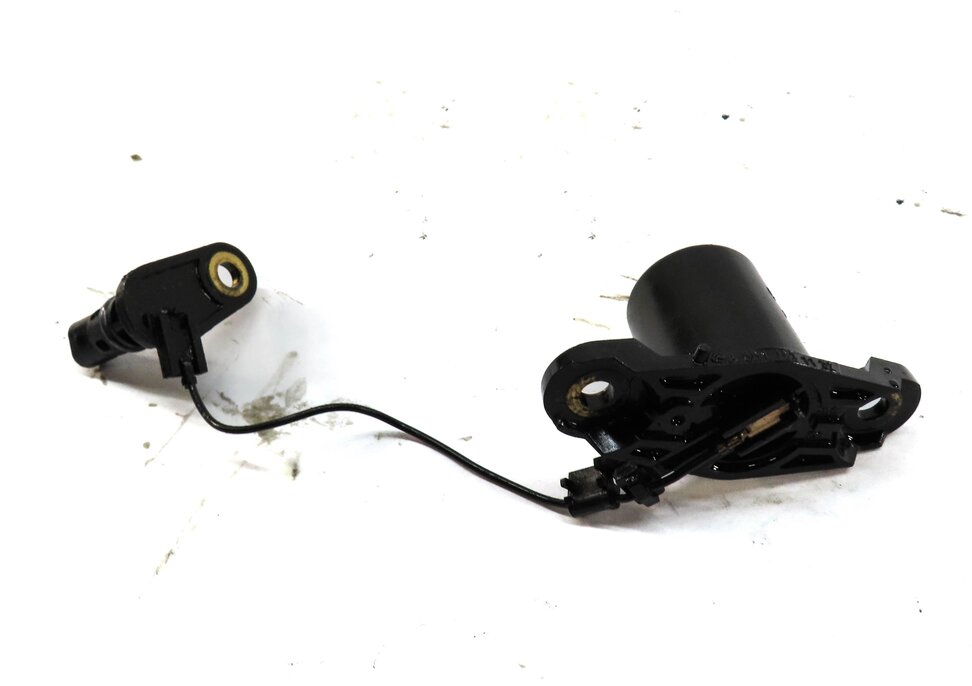 Thumbnail 3: 2010 MERCEDES GL350 (X164) 3.0L TURBO DIESEL ENGINE (OM642) OIL LEVEL SENSOR