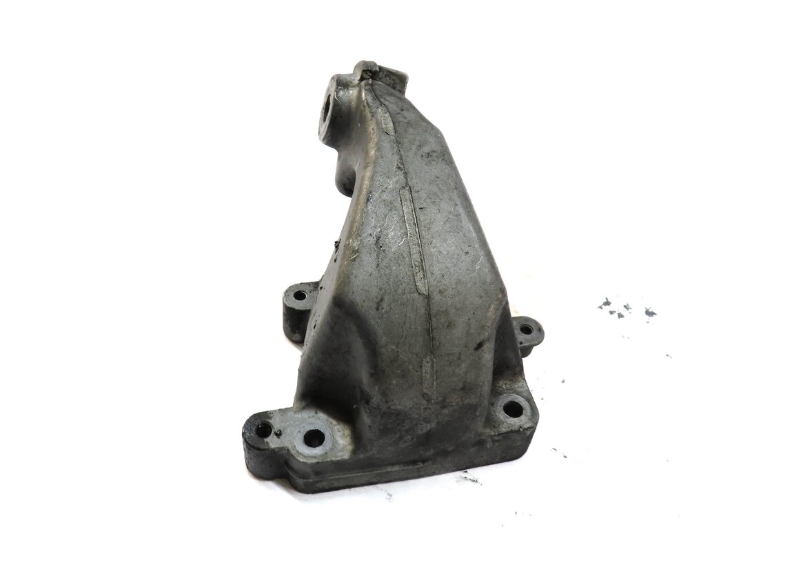 Thumbnail 3: 2010 MERCEDES GL350 (X164) 3.0L TURBO DIESEL (OM642) RIGHT ENGINE MOUNT BRACKET