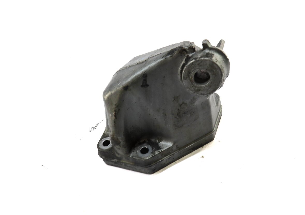 Thumbnail 2: 2010 MERCEDES GL350 (X164) 3.0L TURBO DIESEL (OM642) LEFT ENGINE MOUNT BRACKET
