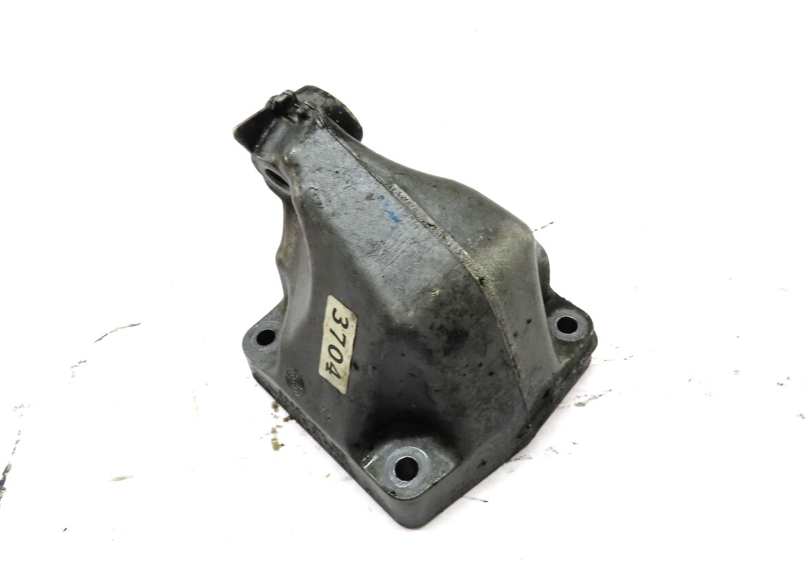 Thumbnail 3: 2010 MERCEDES GL350 (X164) 3.0L TURBO DIESEL (OM642) LEFT ENGINE MOUNT BRACKET