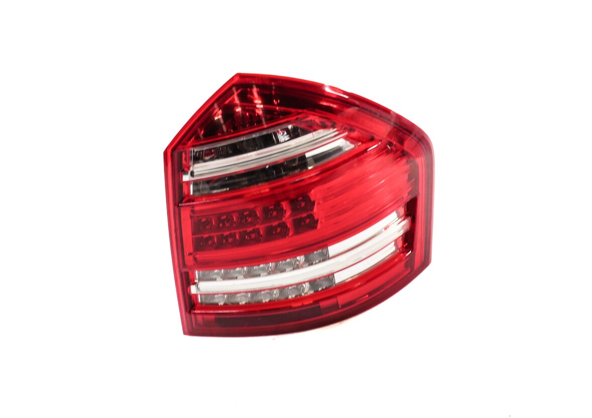 Thumbnail 3: 2010-2012 MB GL350 GL450 GL550 (X164) RIGHT PASSENGER TAILLIGHT BRAKE LIGHT LAMP