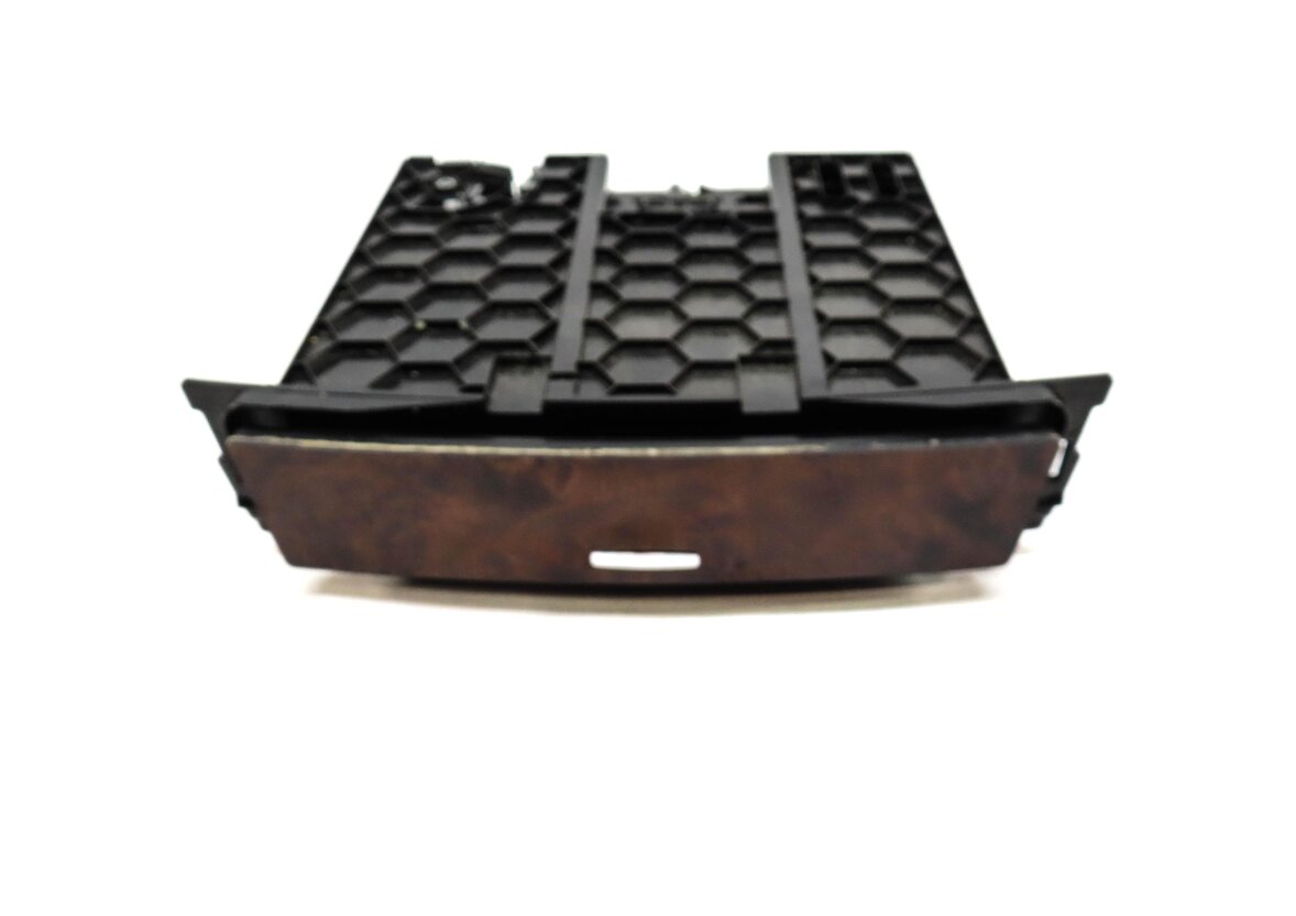 Thumbnail 2: 2010 MERCEDES GL350 X164 FRONT CENTER CONSOLE COIN TRAIN WOOD BURRED WALNUT TRIM