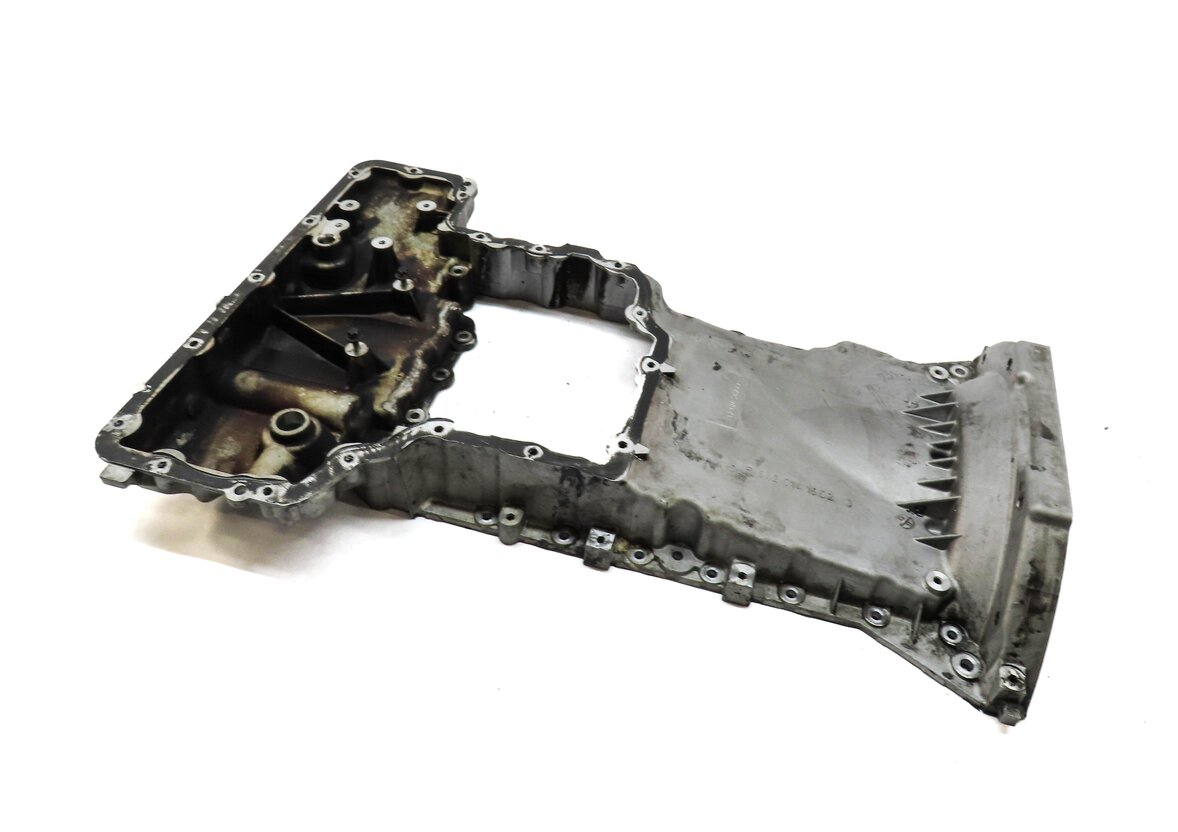 07-11 MERCEDES GL ML R CLASS (W164 W251 X164) 3.0L DIESEL UPPER ENGINE OIL PAN
