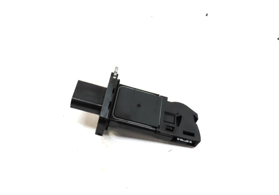 Thumbnail 1: 12-17 LAND ROVER LR2 EVOQUE DISCOVERY (L538 L550) 2.0L MASS AIR FLOW SENSOR MAF