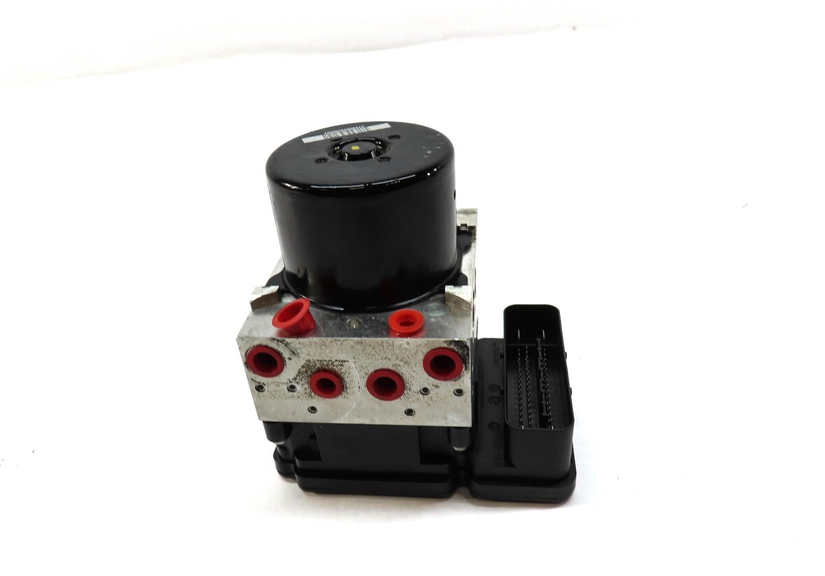 Thumbnail 2: 2012-2013 RANGE ROVER EVOQUE (L538) ABS ANTI LOCK BRAKE PUMP w/ MODULE