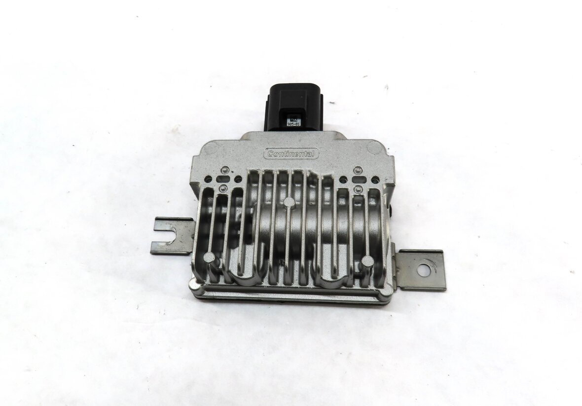 Thumbnail 2: 2010-2015 LR2 LR4 EVOQUE RANGE ROVER SPORT (L320 L538) FUEL PUMP CONTROL MODULE
