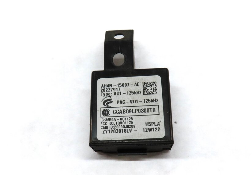 Thumbnail 7: 2012 LAND RANGE ROVER EVOQUE 2.0T ECM BCM FUSE SPEEDOMETER ENGINE MODULE KEY SET
