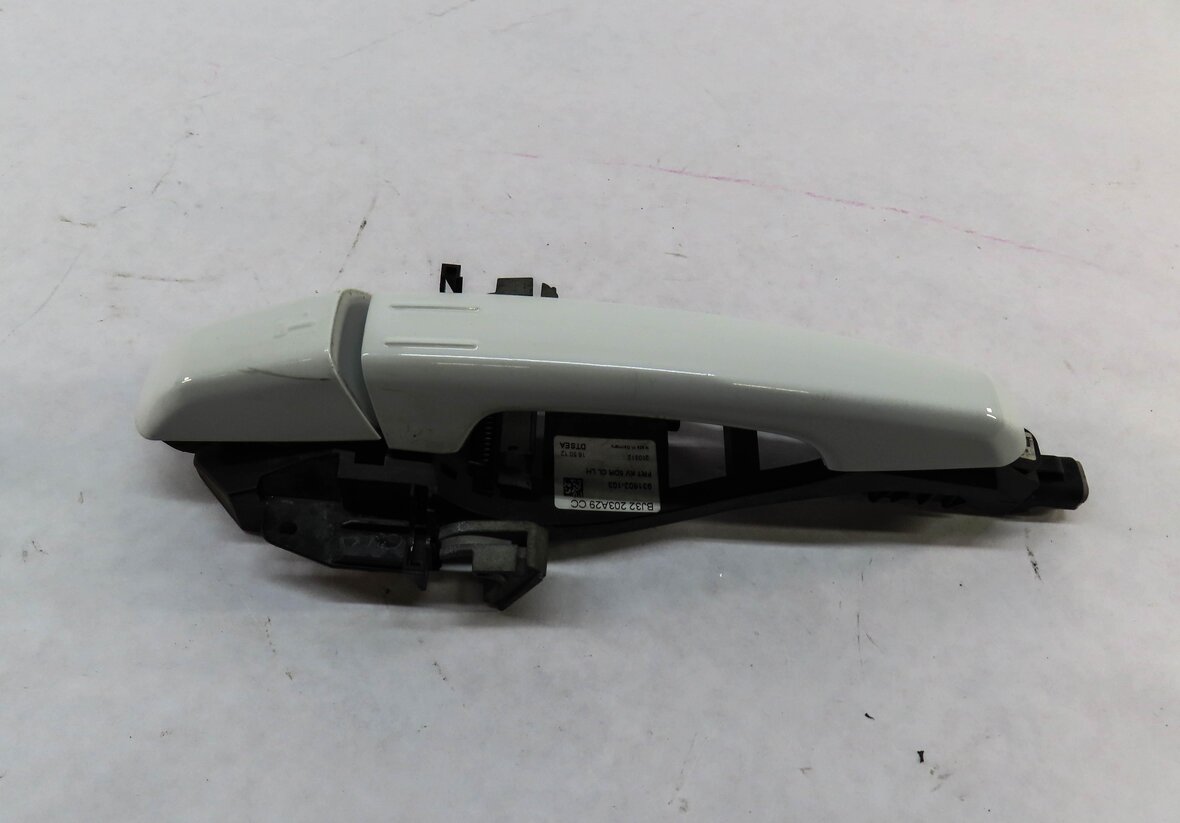 Thumbnail 3: 12-17 RANGE ROVER SPORT EVOQUE (L405 L494 L538) DRIVER PASSIVE DOOR HANDLE WHITE