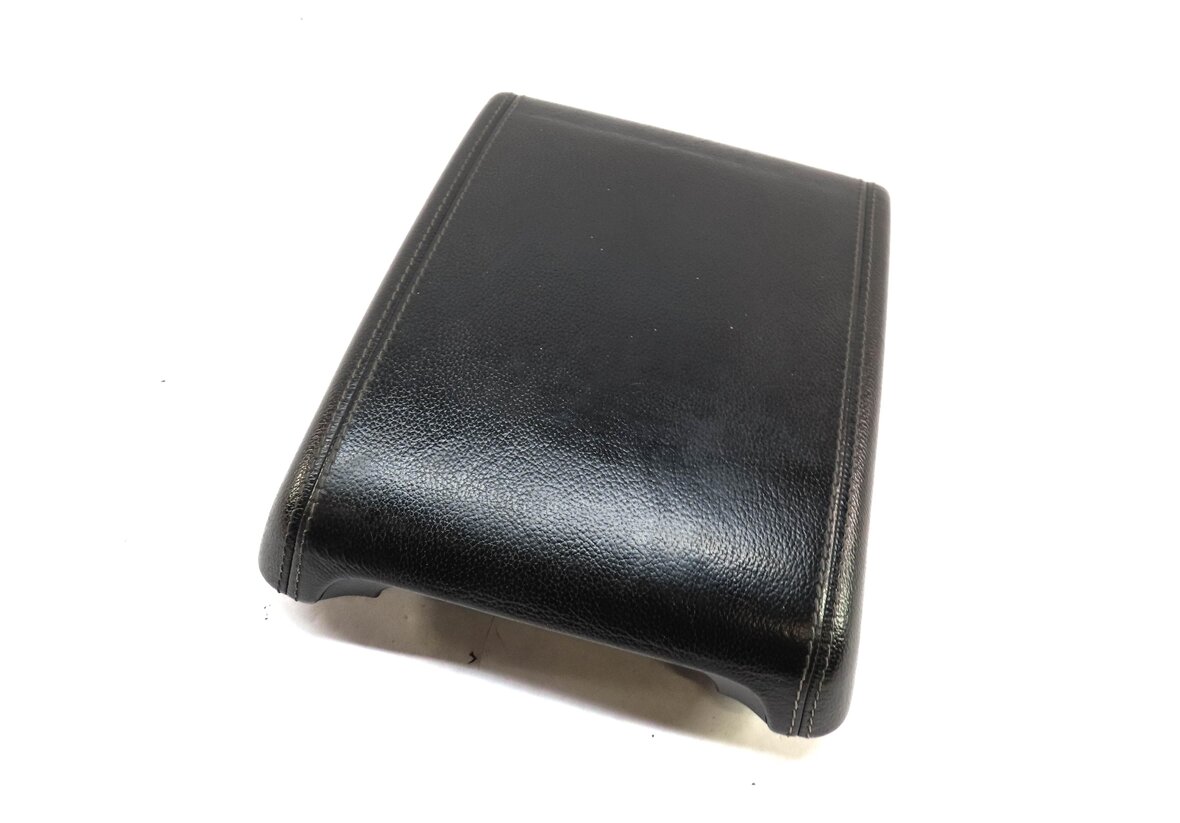 2012-2015 RANGE ROVER EVOQUE (L538) FRONT CENTER CONSOLE ARMREST LID (BLACK)