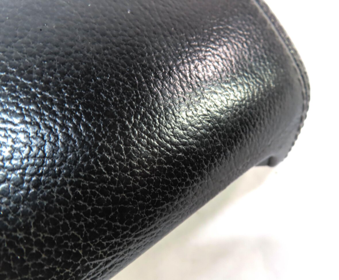 Thumbnail 6: 2012-2015 RANGE ROVER EVOQUE (L538) FRONT CENTER CONSOLE ARMREST LID (BLACK)