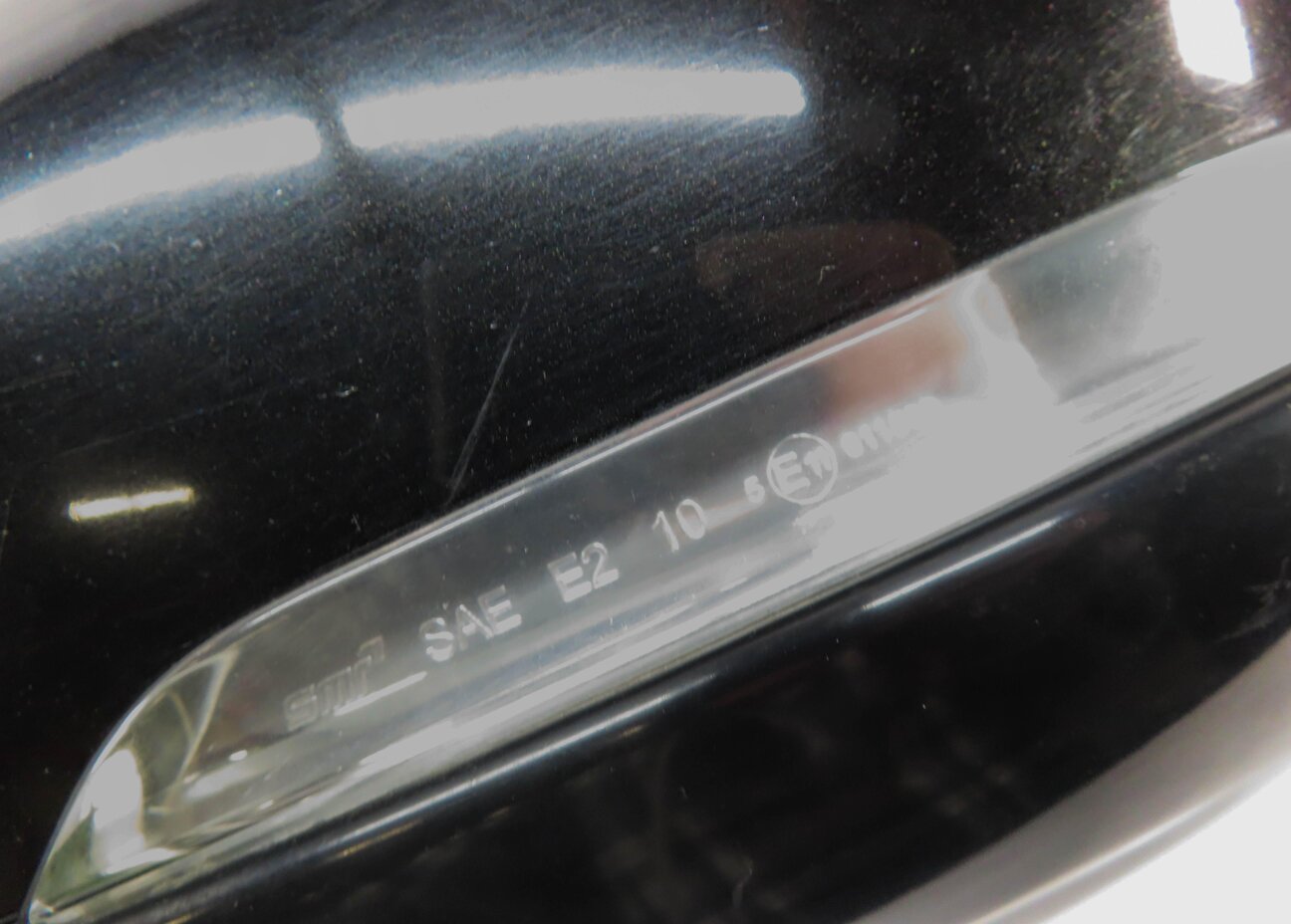 Thumbnail 8: 12-13 RANGE ROVER EVOQUE LEFT DOOR MIRROR P-FOLD HEATED MEMORY CAMERA (BLACK)
