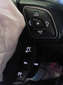 Thumbnail 3: 12-19 RANGE ROVER EVOQUE (L538) DRIVER HEATED SPORT STEERING w/ SWITCH BUTTONS