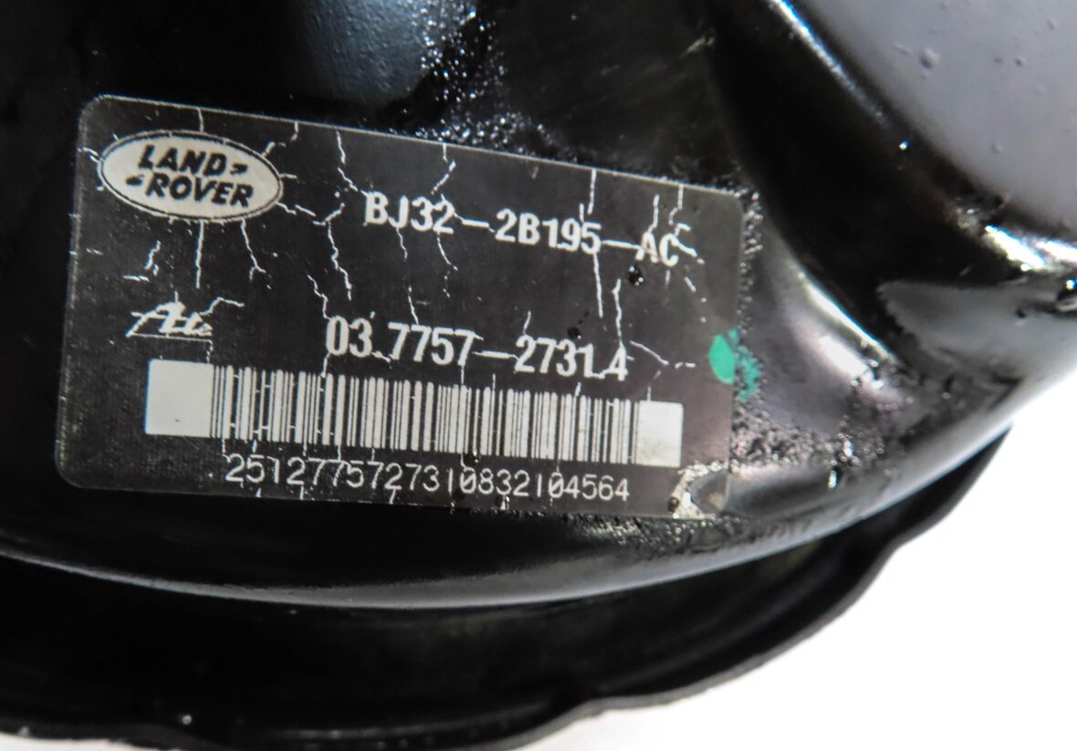 Thumbnail 6: 2012-2015 RANGE ROVER EVOQUE (L538) POWER BRAKE BOOSTER w/ MASTER CYLINDER