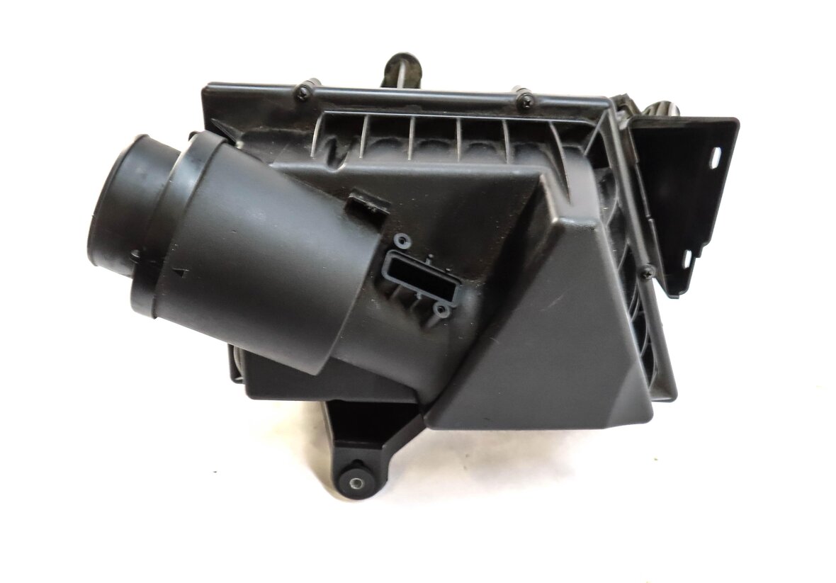Thumbnail 3: 2012-2013 RANGE ROVER EVOQUE (L538) AIR FILTER BOX AIR CLEANER HOUSING