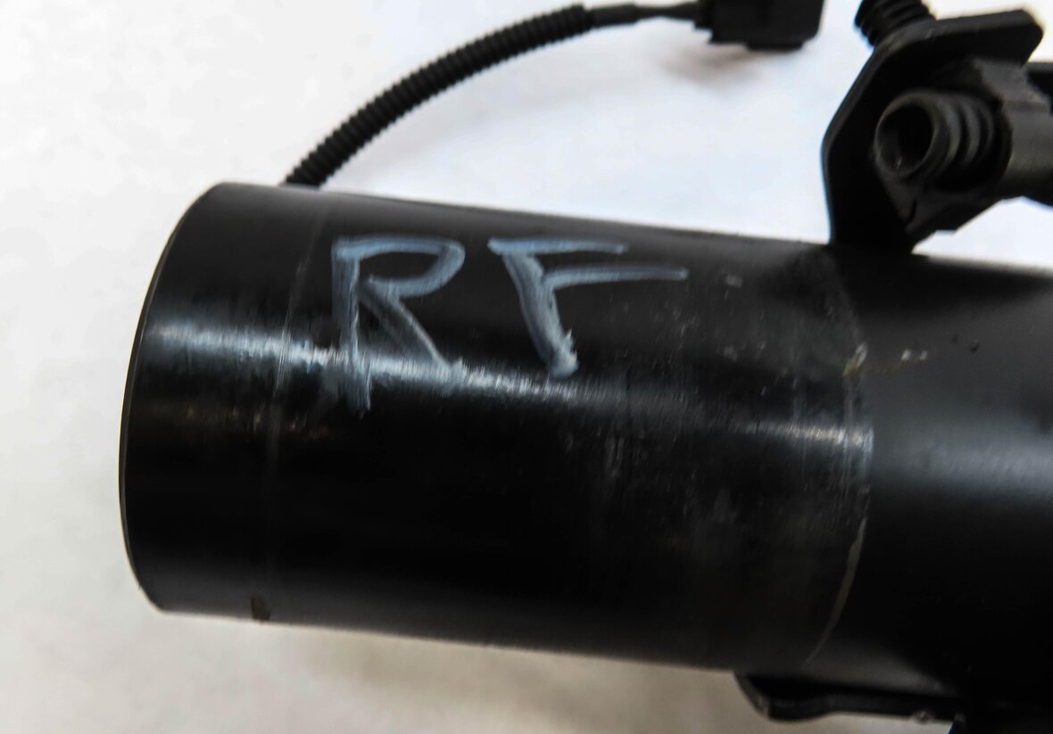 Thumbnail 7: 2012-2017 RANGE ROVER EVOQUE (L538) RIGHT FRONT PASSENGER ADAPTIVE SHOCK STRUT