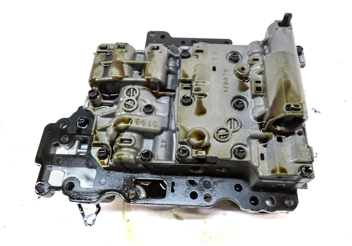 Thumbnail 5: 2012-2015 LAND ROVER LR2 / RANGE ROVER EVOQUE (L538) A/T TRANSMISSION VALVE BODY