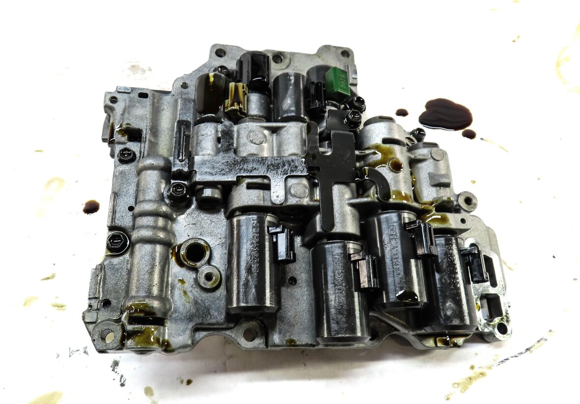 Thumbnail 7: 2012-2015 LAND ROVER LR2 / RANGE ROVER EVOQUE (L538) A/T TRANSMISSION VALVE BODY