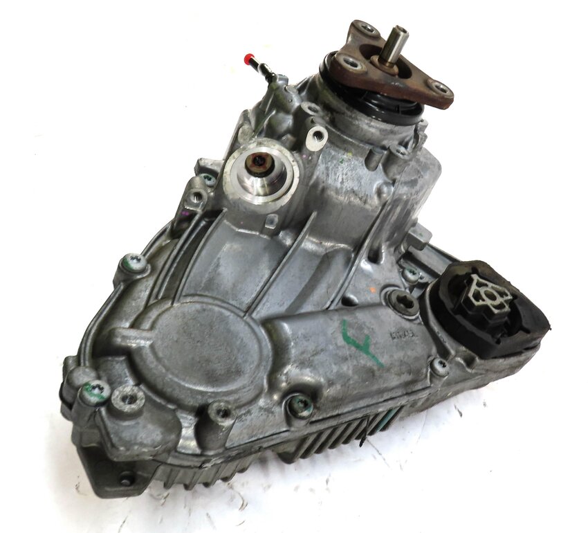 Thumbnail 3: 12-18 BMW X3 X4 X5 X6 (F15 F16 F25 F26) 2.0L / 3.0D / 3.0L FRONT TRANSFER CASE