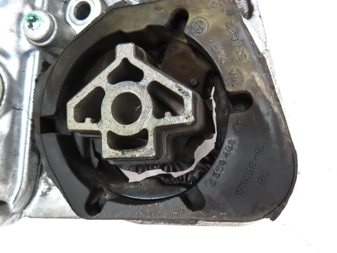 Thumbnail 6: 12-18 BMW X3 X4 X5 X6 (F15 F16 F25 F26) 2.0L / 3.0D / 3.0L FRONT TRANSFER CASE