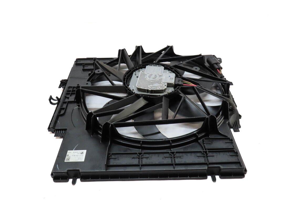 Thumbnail 4: 2013-2018 BMW X3 X4 (F25 F26) 2.0L N20 TURBO ENGINE - RADIATOR COOLING FAN