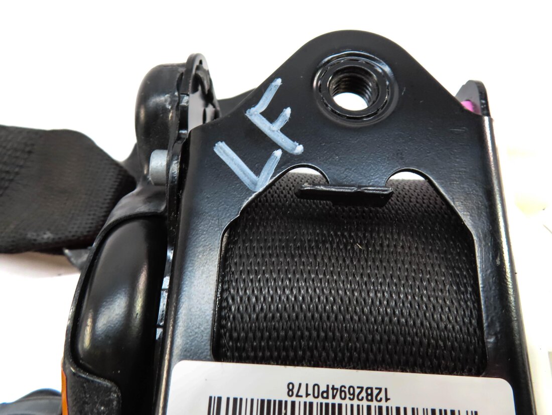 Thumbnail 4: 11-18 BMW X3 X4 (F25 F26) LEFT FRONT DRIVER SEATBELT BUCKLE RETRACTOR (BLACK)
