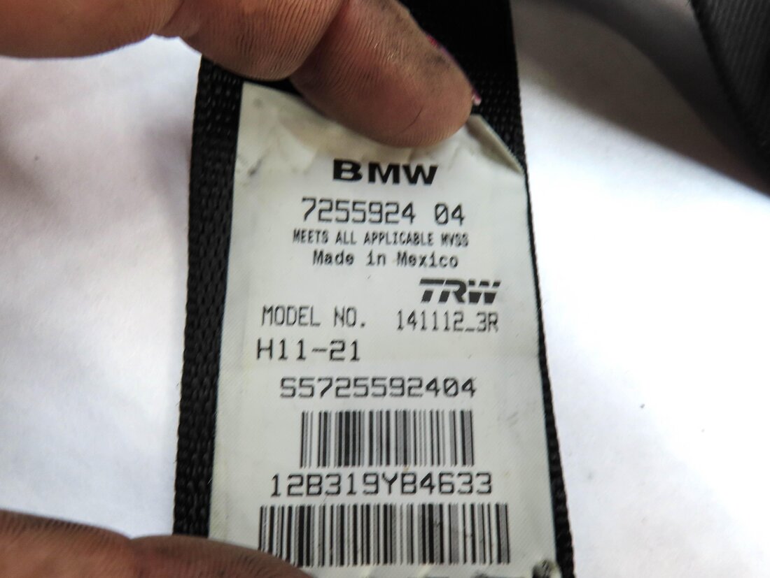 Thumbnail 7: 2013 BMW X3 (F25) REAR LEFT & RIGHT 2ND ROW SEATBELT RETACTOR SET 2 (BLACK)