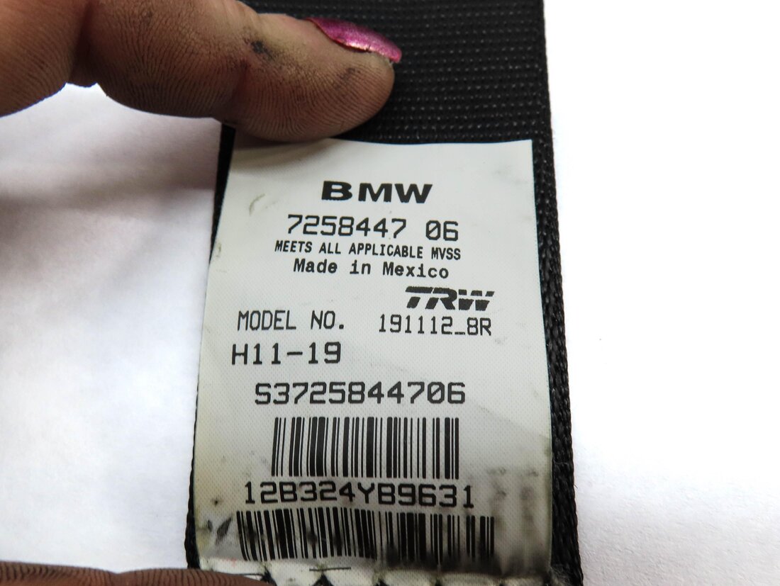 Thumbnail 9: 2013 BMW X3 (F25) REAR LEFT & RIGHT 2ND ROW SEATBELT RETACTOR SET 2 (BLACK)