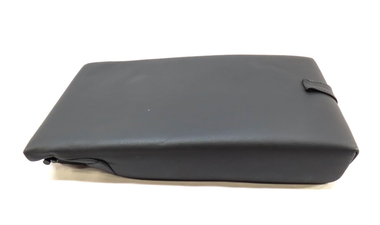Thumbnail 5: 2011-2017 BMW X3 (F25) REAR SEAT CENTER CONSOLE ARMREST CUPHOLDER (BLACK)